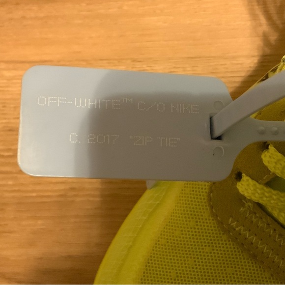 Off-White Air Force 1 “The Ten” - Size 9.5 - Picture 6 of 11